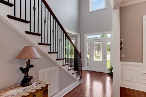 510 Patterdale Road entry foyer. Photography by carolinahousepix.com
